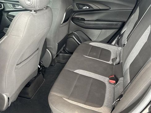 Certified 2022 Chevrolet TrailBlazer LT w/ Convenience Package FWD image 23