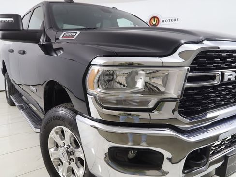 Used 2024 RAM 2500 Big Horn w/ Bed Utility Group image 15