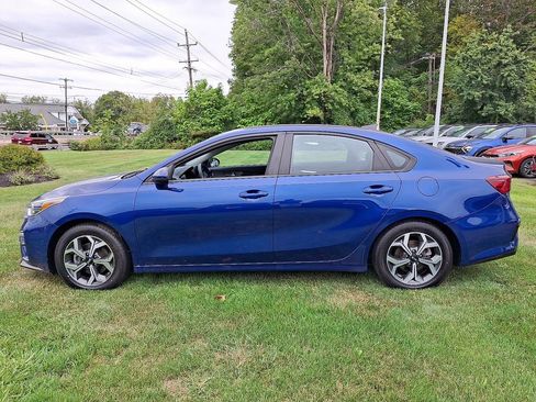 Used 2021 Kia Forte LXS image 4