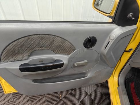 Used 2005 Chevrolet Aveo LS image 23