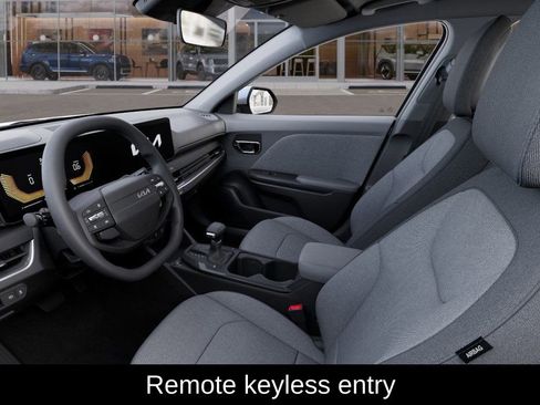 New 2025 Kia K4 LX image 18