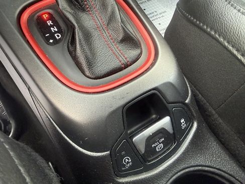 Used 2019 Jeep Compass Trailhawk AWD/4WD image 18