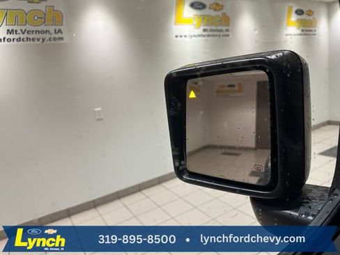 Used 2019 Jeep Wrangler Unlimited Sport S AWD/4WD image 14