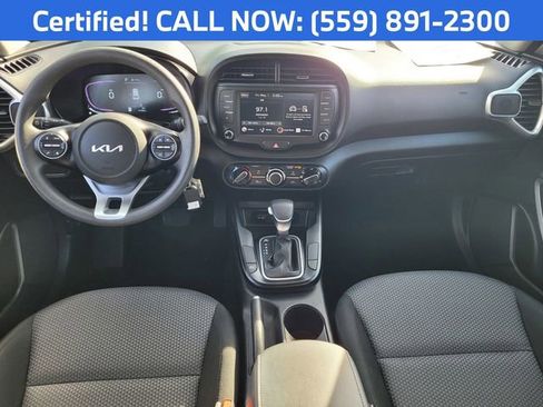 Certified 2025 Kia Soul LX w/ LX Technology Package FWD image 9