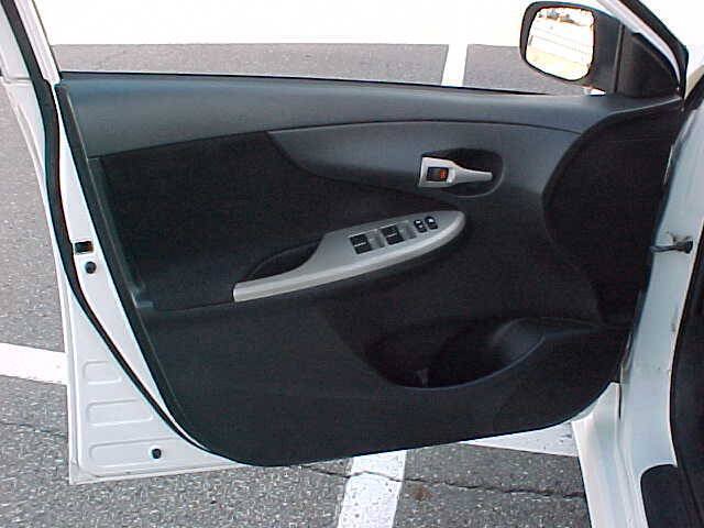 Used 2012 Toyota Corolla S FWD image 52