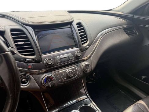 Used 2016 Chevrolet Impala LTZ FWD image 18