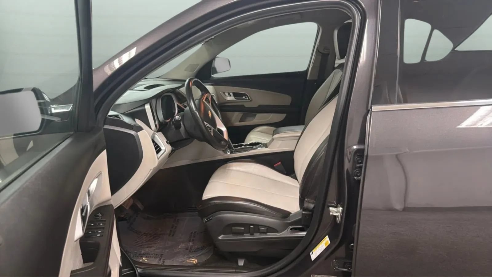 Used 2015 Chevrolet Equinox LTZ AWD/4WD image 19