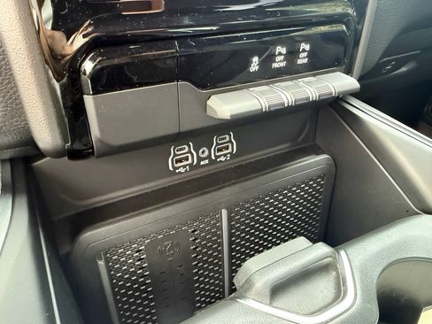 Used 2026 RAM 1500 Big Horn AWD/4WD image 30