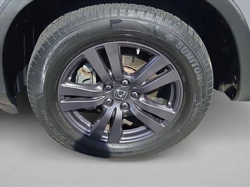 Used 2019 Honda Ridgeline Sport image 23