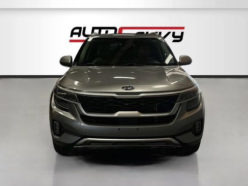 Used 2021 Kia Seltos SX w/ SX Sunroof Package AWD/4WD image 2
