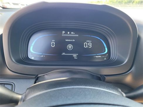 New 2025 Hyundai Venue SEL image 11