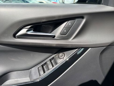 New 2026 Chevrolet Equinox LT w/ Safety and Technology Package FWD image 29