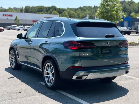Certified 2026 BMW X5 xDrive40i w/ Parking Assistance Package AWD/4WD image 4