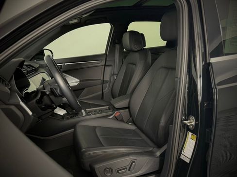 Used 2022 Audi Q3 2.0T Premium image 5