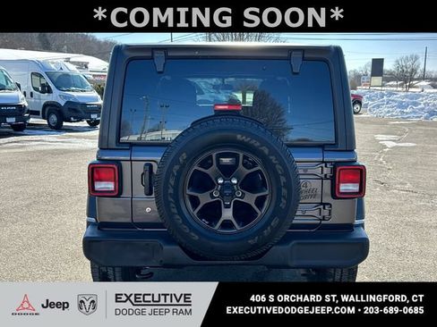 Used 2022 Jeep Wrangler Unlimited Sport AWD/4WD image 3