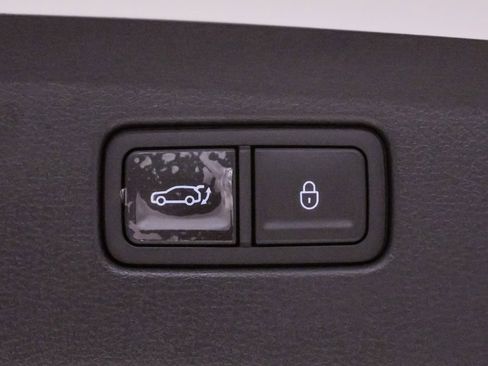 Certified 2026 Genesis GV70 2.5T Select image 26