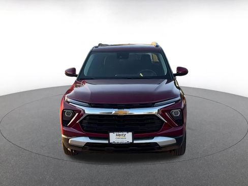 Used 2025 Chevrolet TrailBlazer LT image 4