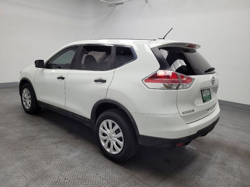 Used 2016 Nissan Rogue S AWD/4WD image 3