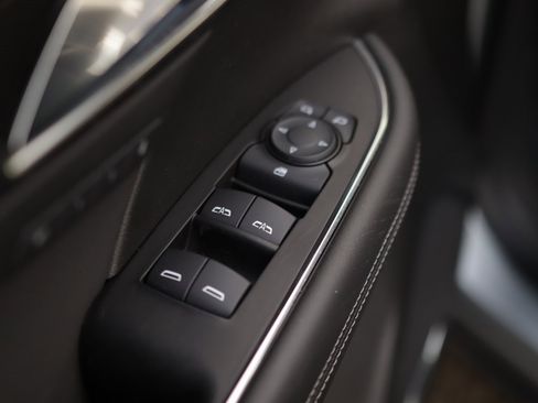 Used 2025 Buick Envision Preferred image 29