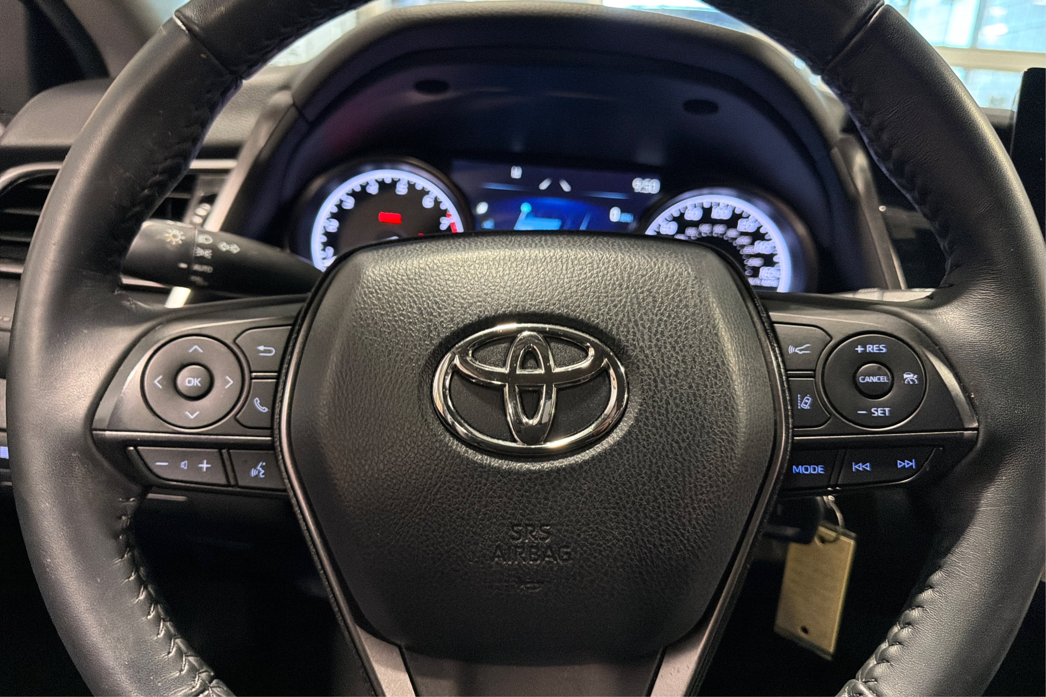 Used 2022 Toyota Camry SE AWD/4WD image 21