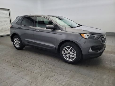 Used 2024 Ford Edge SEL image 11