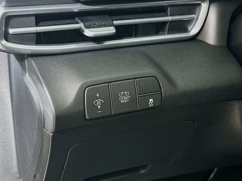 New 2026 Hyundai Elantra Blue FWD image 10