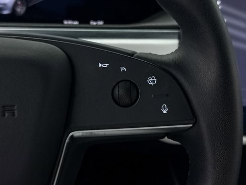 Used 2023 Tesla Model X Plaid image 26