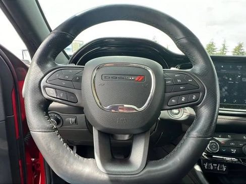 Used 2021 Dodge Durango R/T w/ Technology Group AWD/4WD image 20