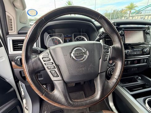 Used 2019 Nissan Titan Platinum Reserve w/ Platinum Utility Package image 33
