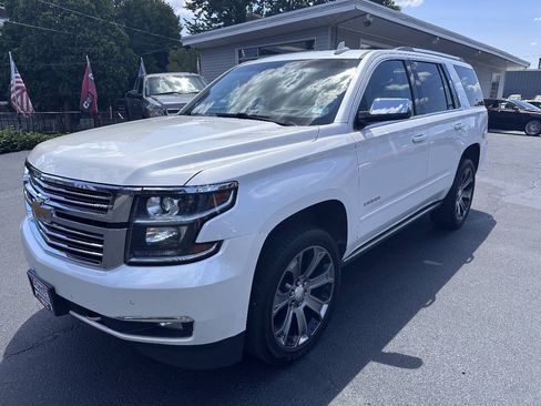 Used 2017 Chevrolet Tahoe Premier AWD/4WD image 10