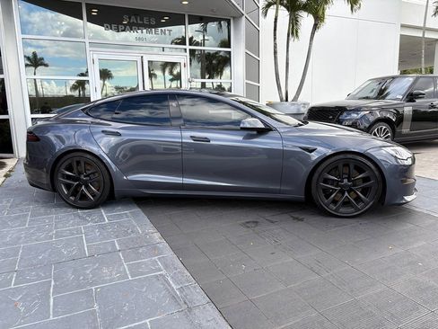 Used 2023 Tesla Model S Standard Range image 7