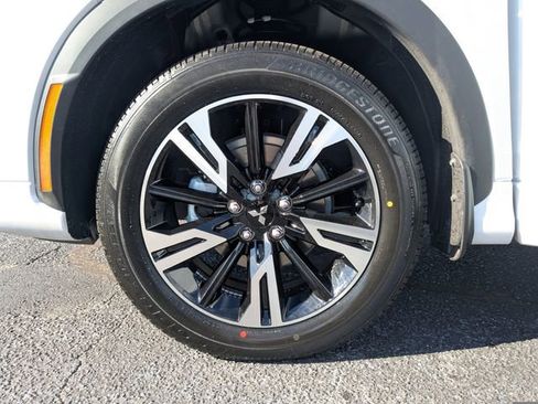 New 2026 Mitsubishi Eclipse Cross SEL image 36