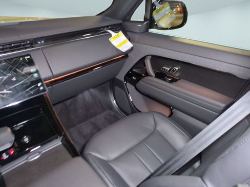 New 2026 Land Rover Range Rover Sport Dynamic SE AWD/4WD image 27