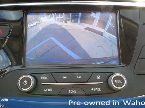 Used 2019 Buick Envision Essence image 15