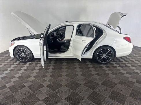 Used 2020 Mercedes-Benz C 300 Sedan image 9