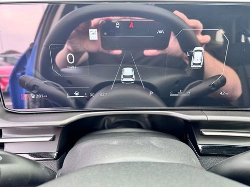 New 2026 Kia Sportage SX image 15