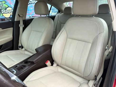 Used 2012 Buick Regal Premium FWD image 15