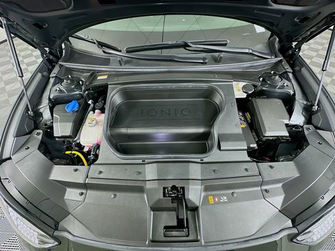 Used 2023 Hyundai Ioniq 6 SE image 34