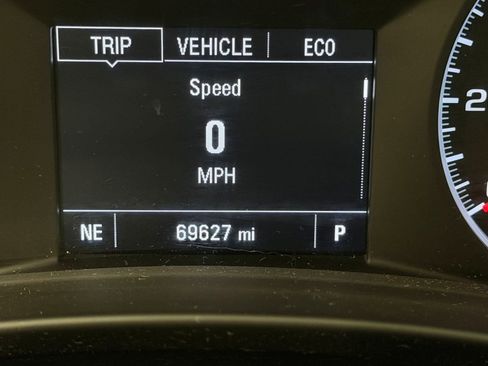 Used 2018 GMC Terrain SLE w/ Driver Convenience Package image 16