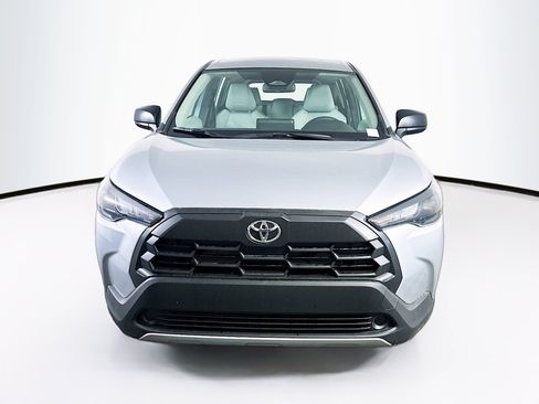 Used 2026 Toyota Corolla Cross L FWD image 2