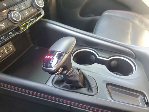 Used 2024 Dodge Durango GT image 34