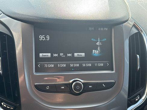 Certified 2018 Chevrolet Cruze LT w/ Convenience Package FWD image 18