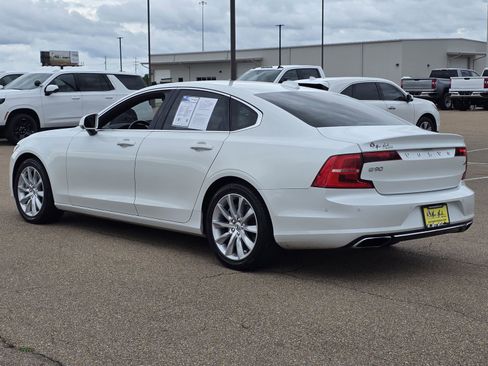 Used 2017 Volvo S90 T6 Momentum w/ Vision Package AWD/4WD image 7