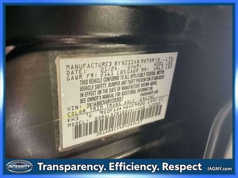 Certified 2024 Nissan Sentra SV FWD image 18