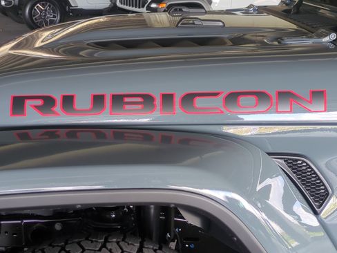 New 2026 Jeep Gladiator Rubicon w/ Safety Group image 22