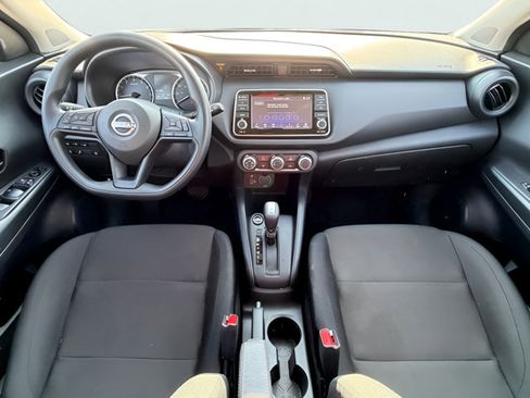 Certified 2025 Nissan Kicks Play S FWD image 20