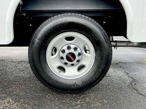 New 2025 GMC Savana 3500 w/ Power Convenience Package image 78