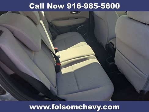 Used 2018 Honda HR-V EX image 30