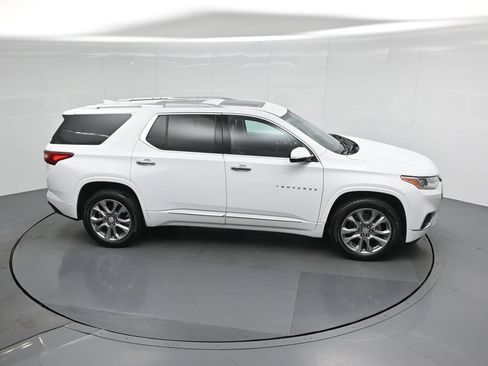 Used 2018 Chevrolet Traverse Premier w/ Driver Confidence II Package FWD image 53