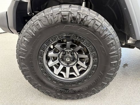 Used 2018 Jeep Wrangler Unlimited Sport S AWD/4WD image 16